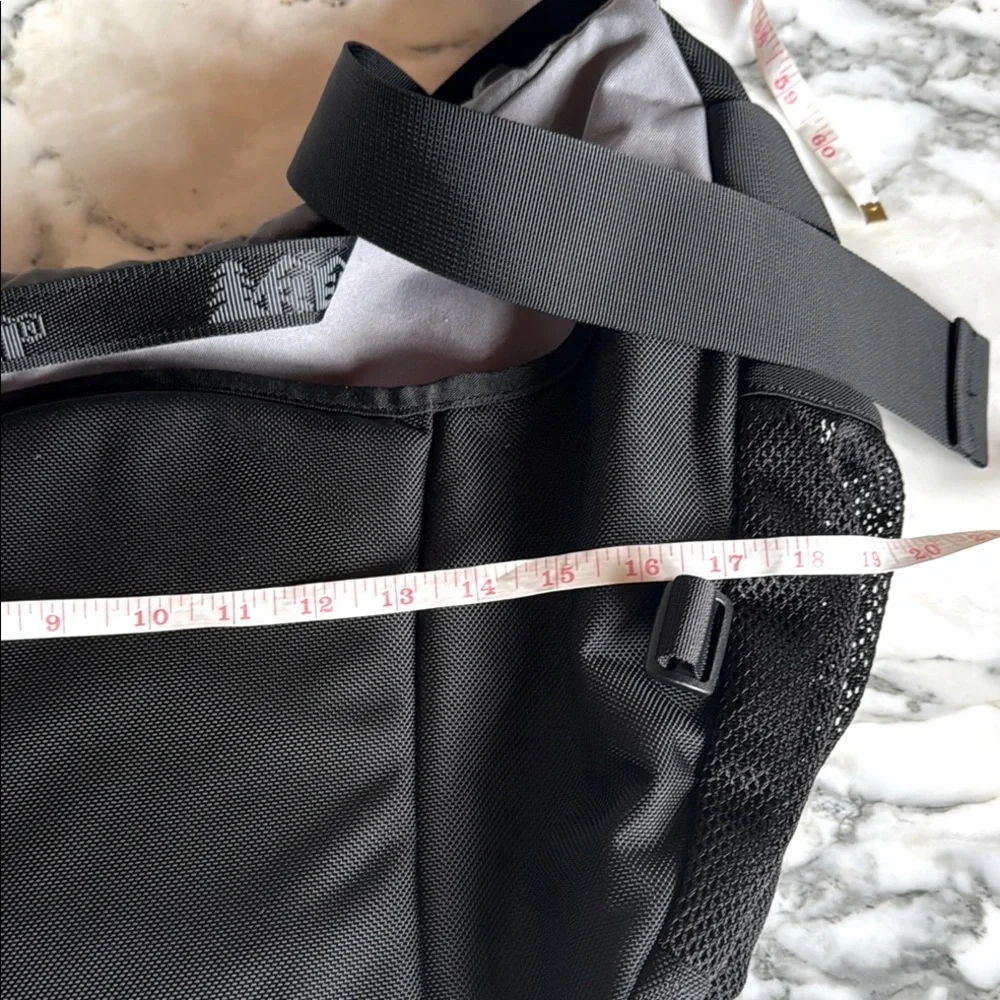 REI Musette Messenger Bag Black & Gray
